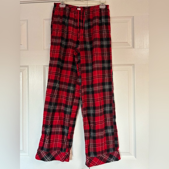 Victoria secret pajamas set - Picture 2 of 6